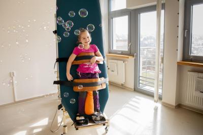 Vertikalizační stojan